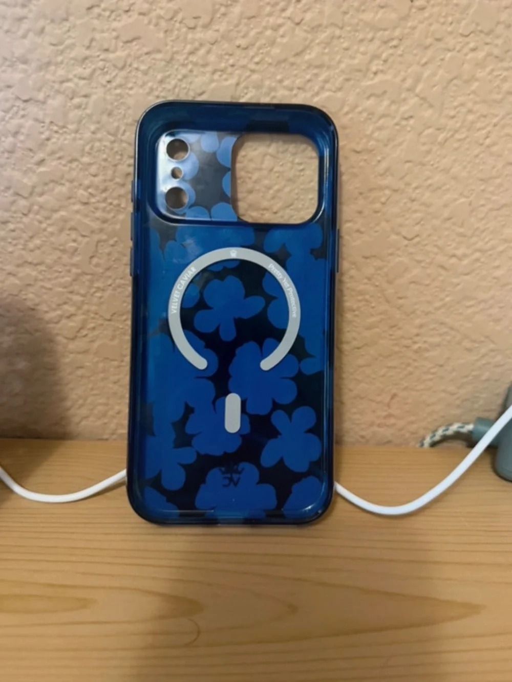 iPhone 17 pro max velvet caviar